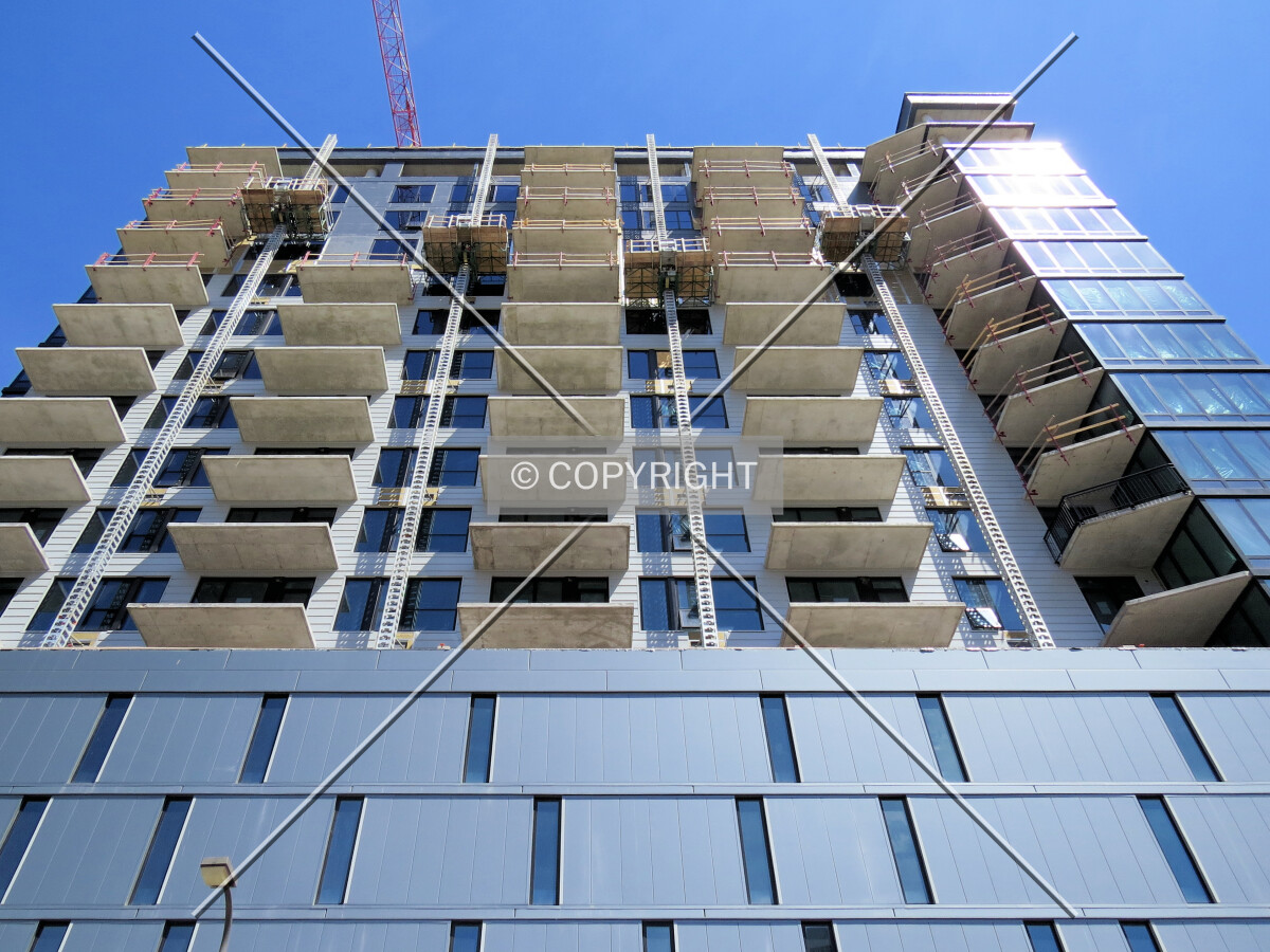 Looking up from 8th Street South