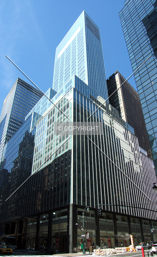 View from the northeast at 43rd Street and Madison Avenue