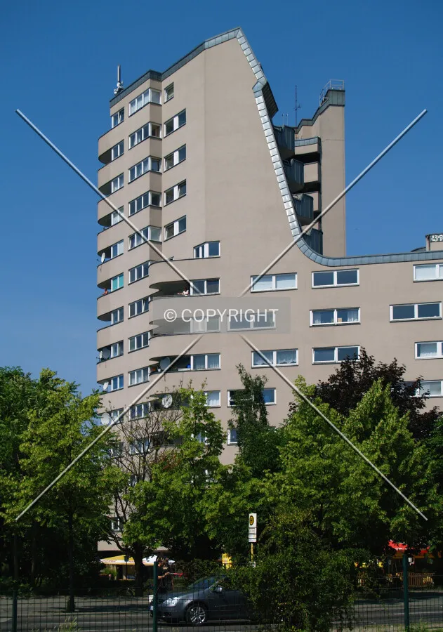 Top floors as seen from the eastern side