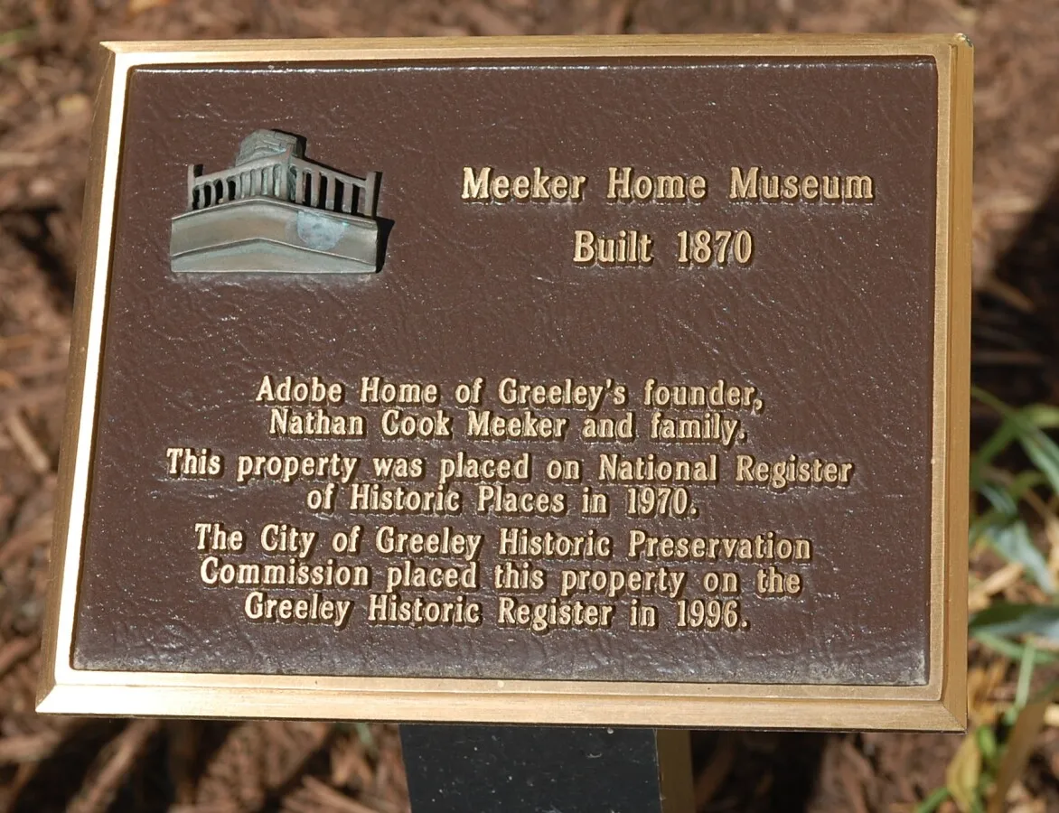 Plaque