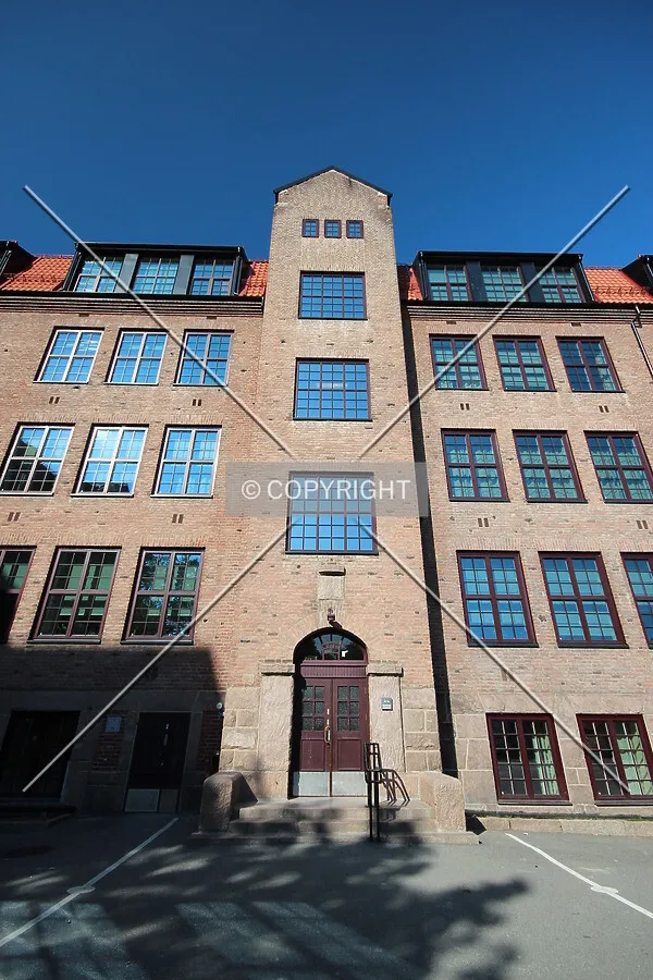 Main entrance on south facade