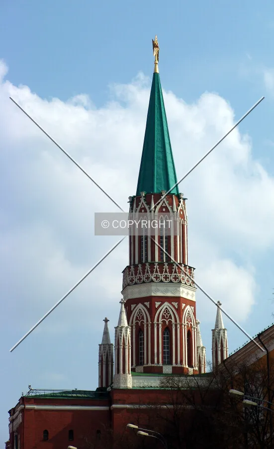 Top part as seen from Manezhnaya Square