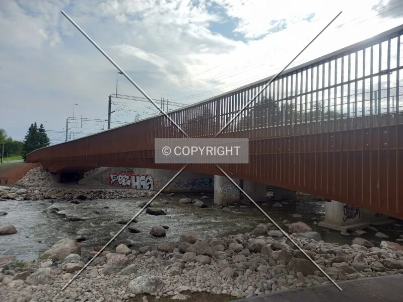 Photo 347-423-466