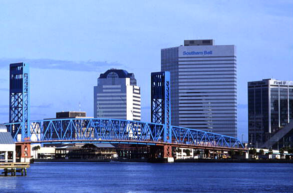 Vintage view from the southeast, circa 1986