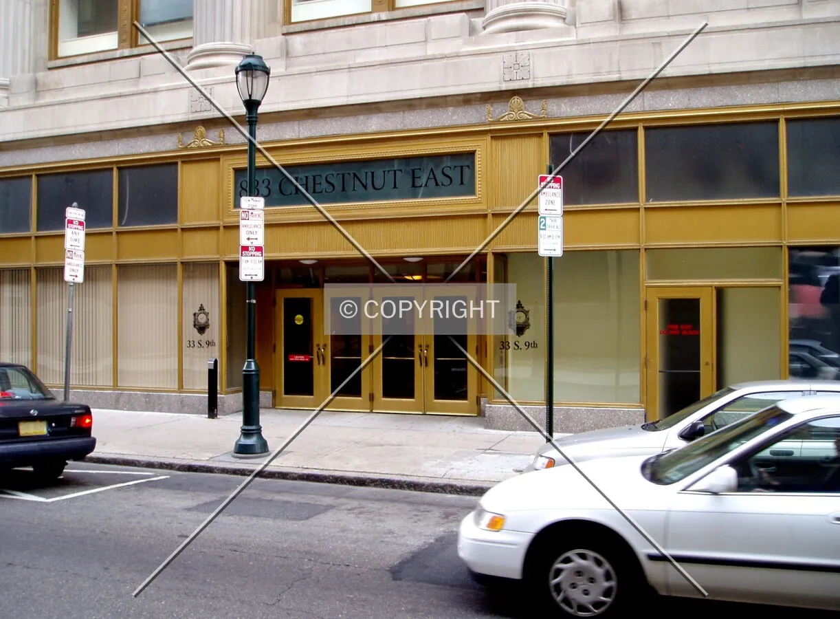 The South 9th Street entrance on the west side