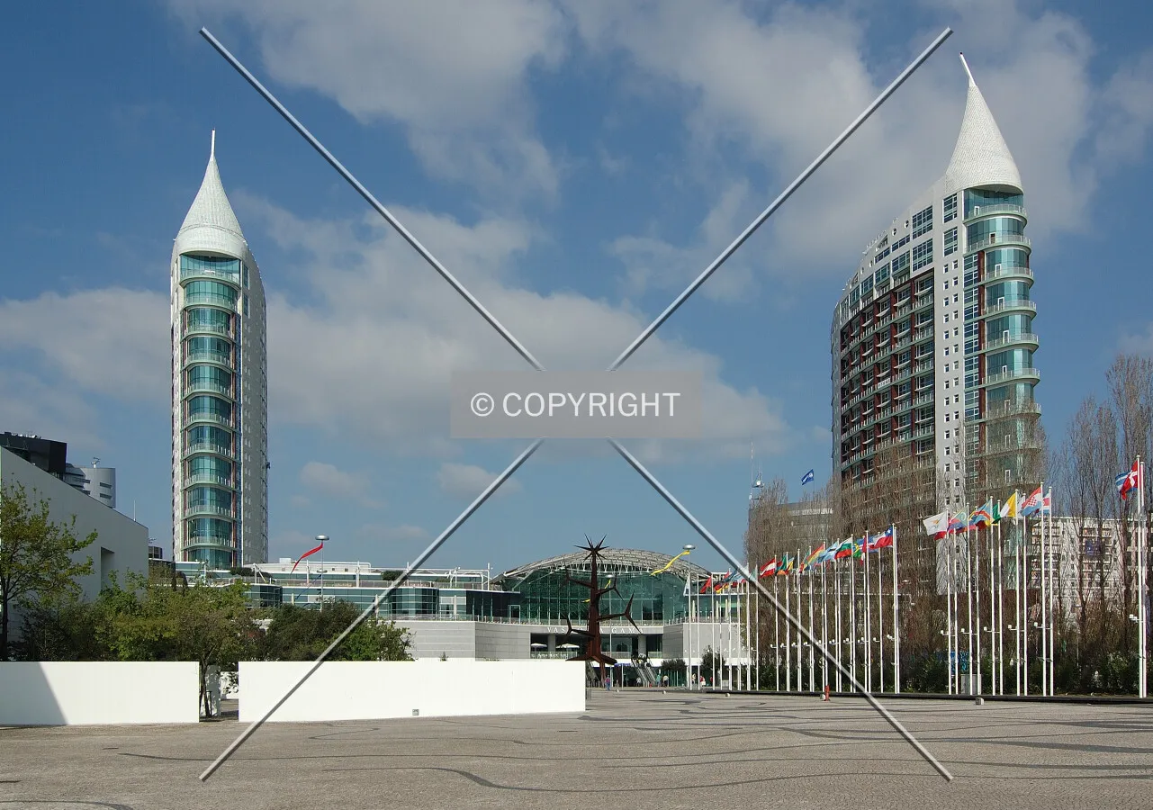 Photo 350-465-740