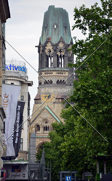 Photo 350-763-384