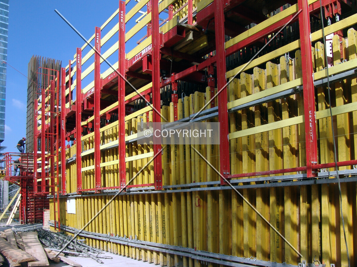 Formwork on the core