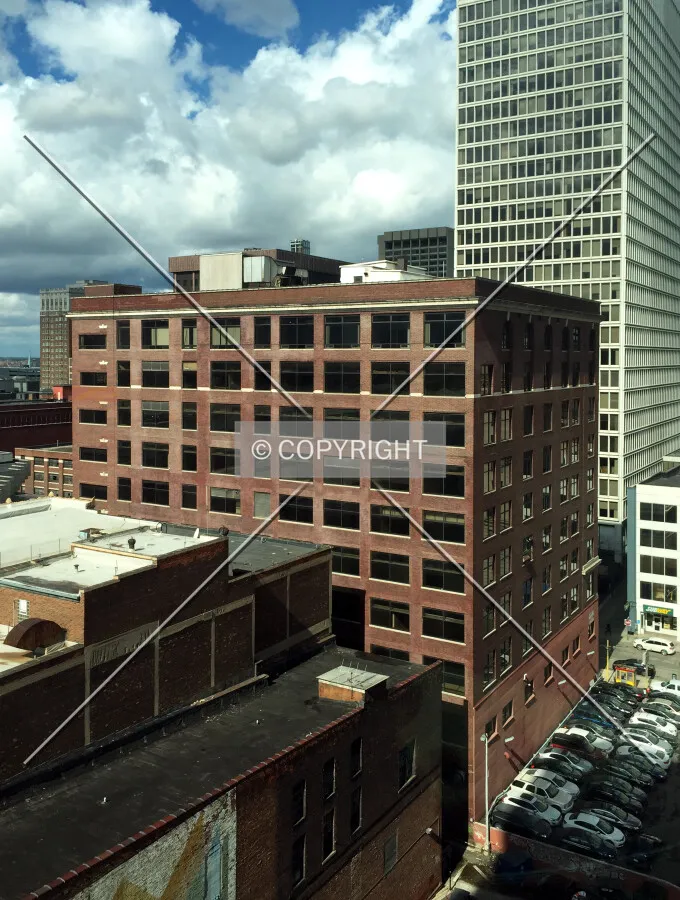 Photo 351-308-613