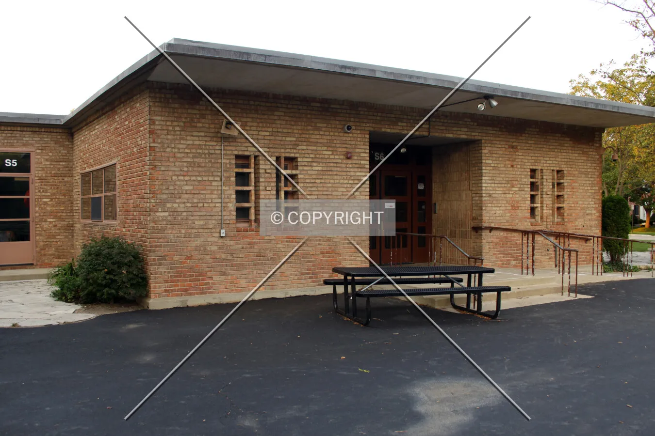 Photo 351-542-058