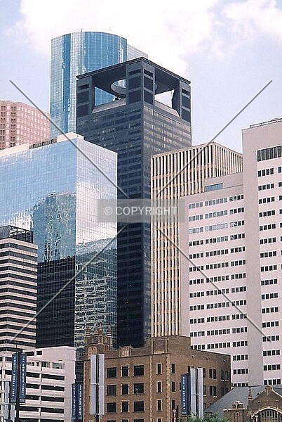 Photo 352-165-589