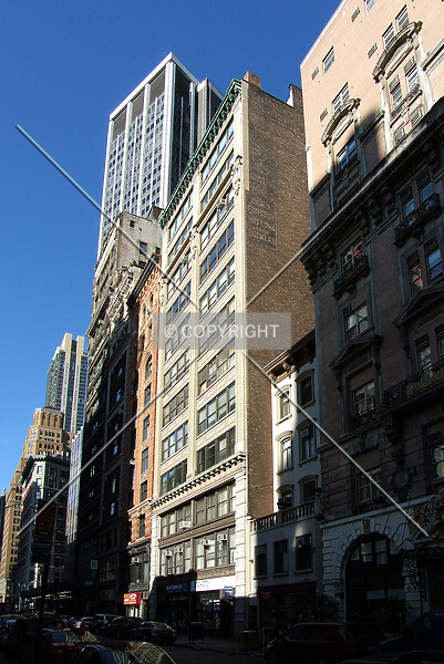 Photo 352-765-117
