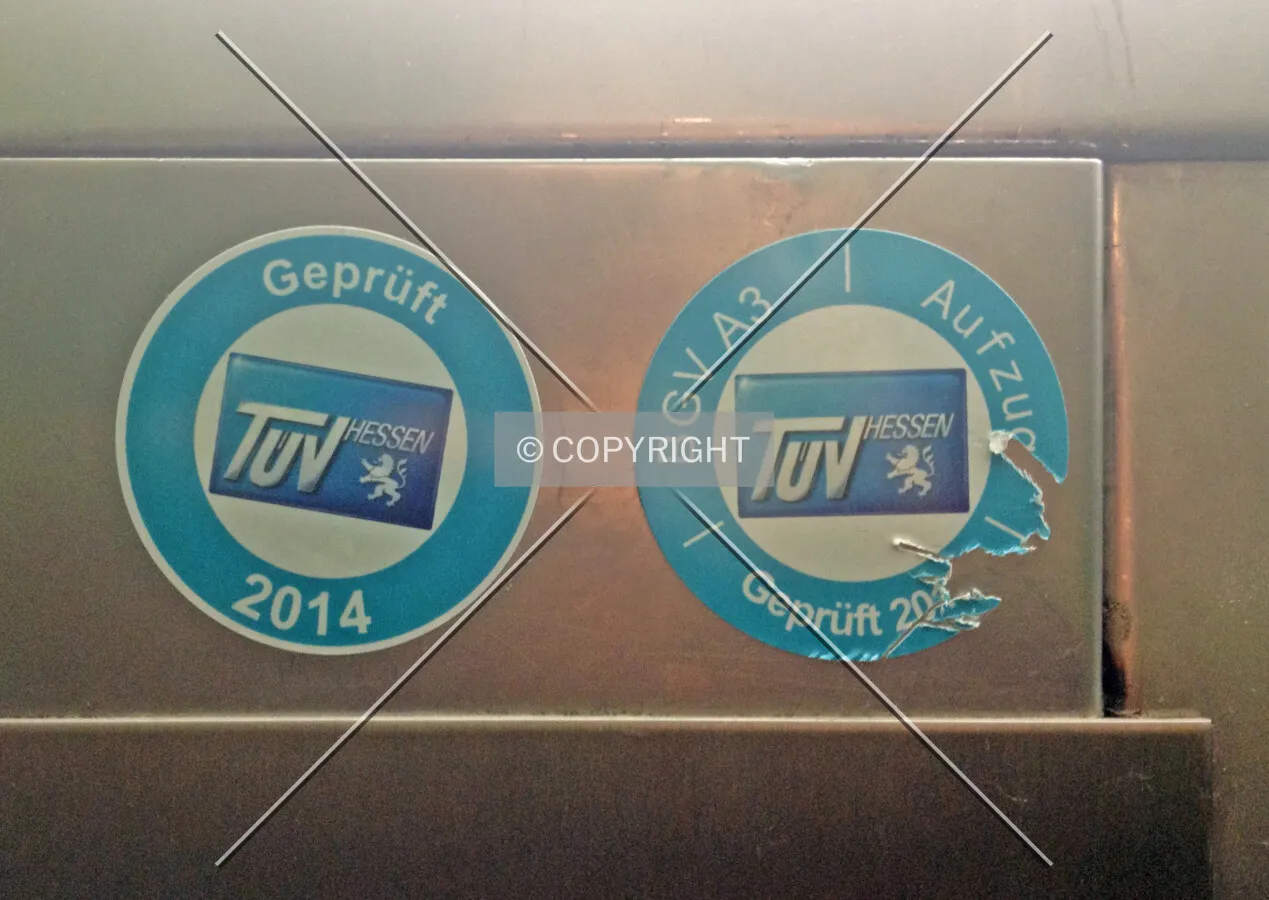 TÜV Hessen 2014 sticker - Elevator certification