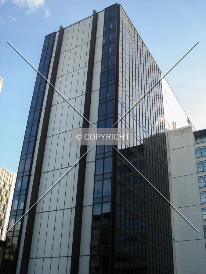 Photo 035-388-823