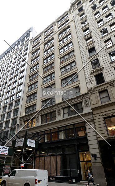Photo 354-243-592