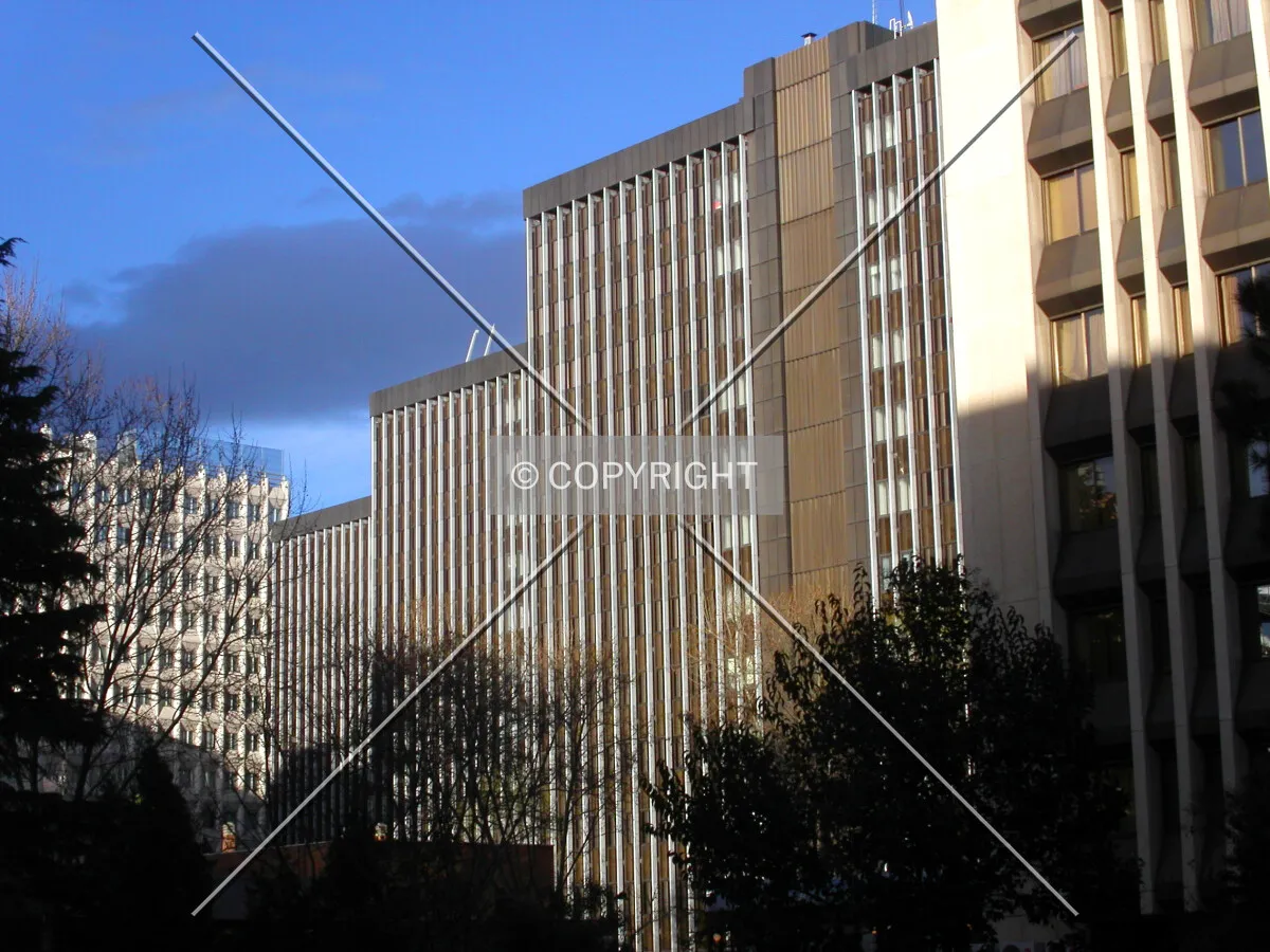 The complex as seen from Mauricio Legendre street