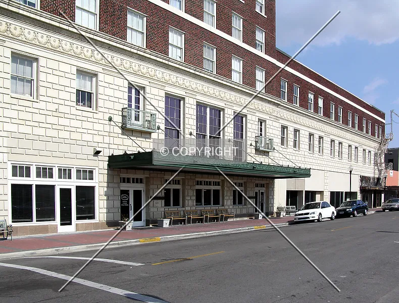 Photo 003-546-611