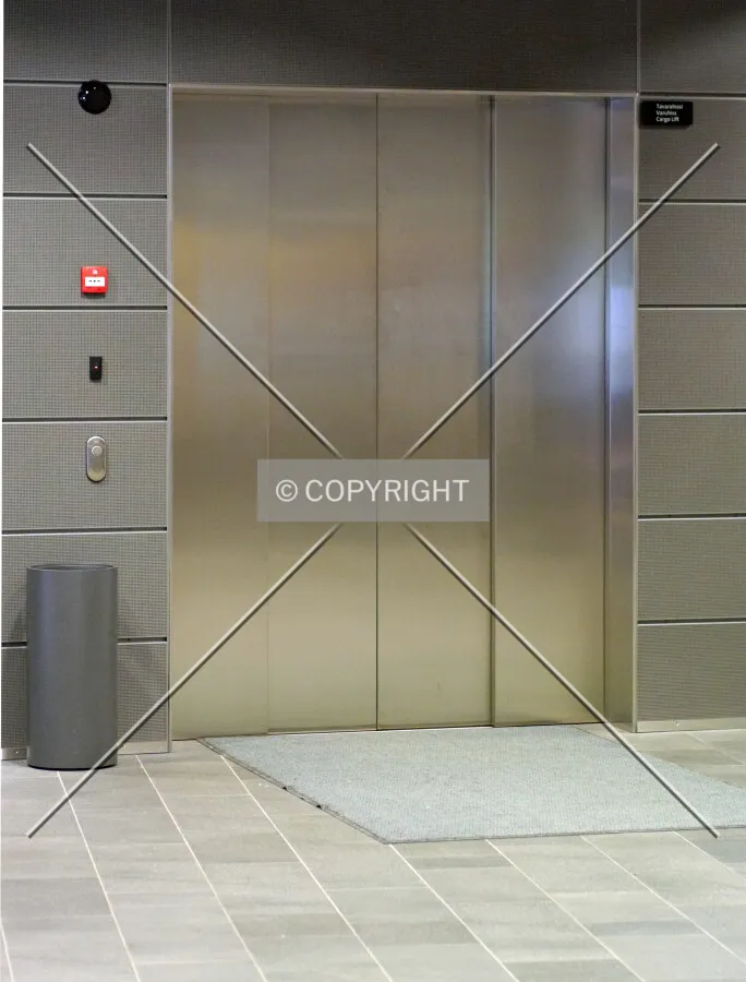 Freight elevator