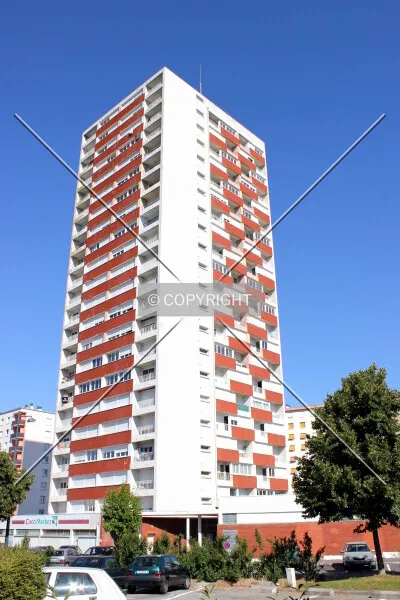 26 Boulevard Oscar Leroux