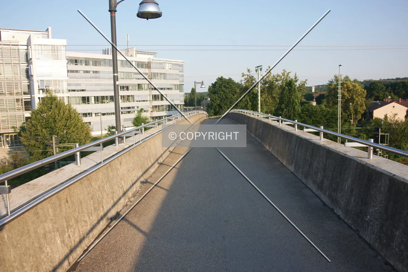 Photo 356-229-564
