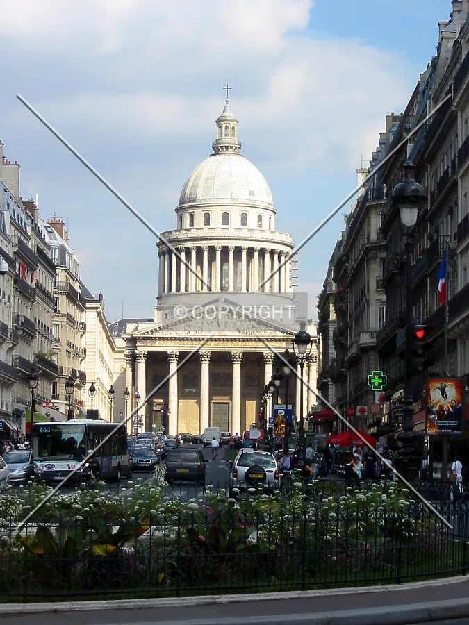 View along Rue Soufflot