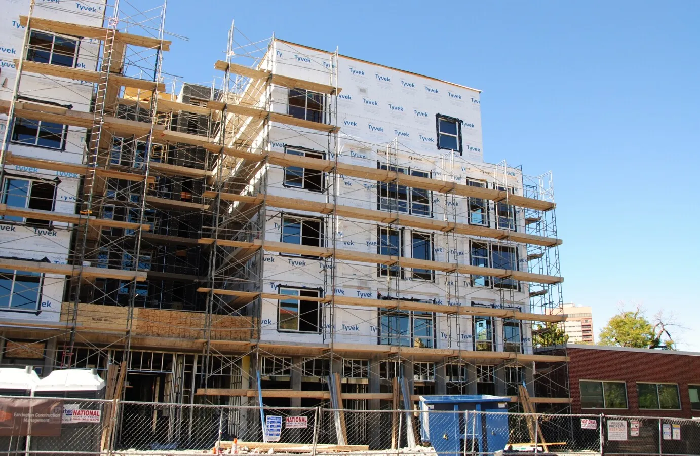 Photo 357-145-734
