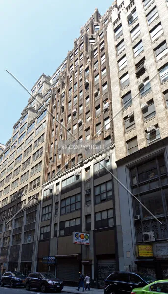 Photo 357-954-079