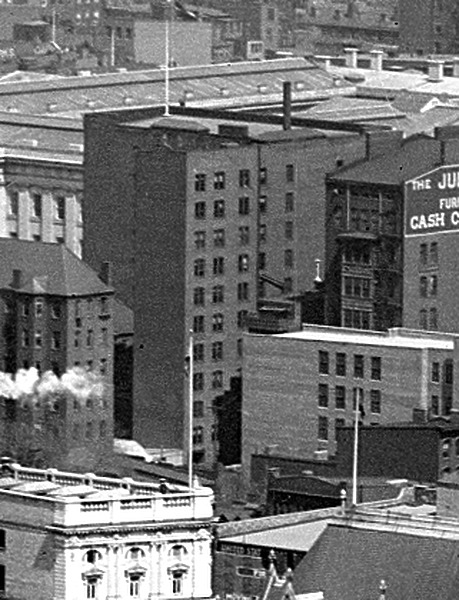 Photo 358-438-179