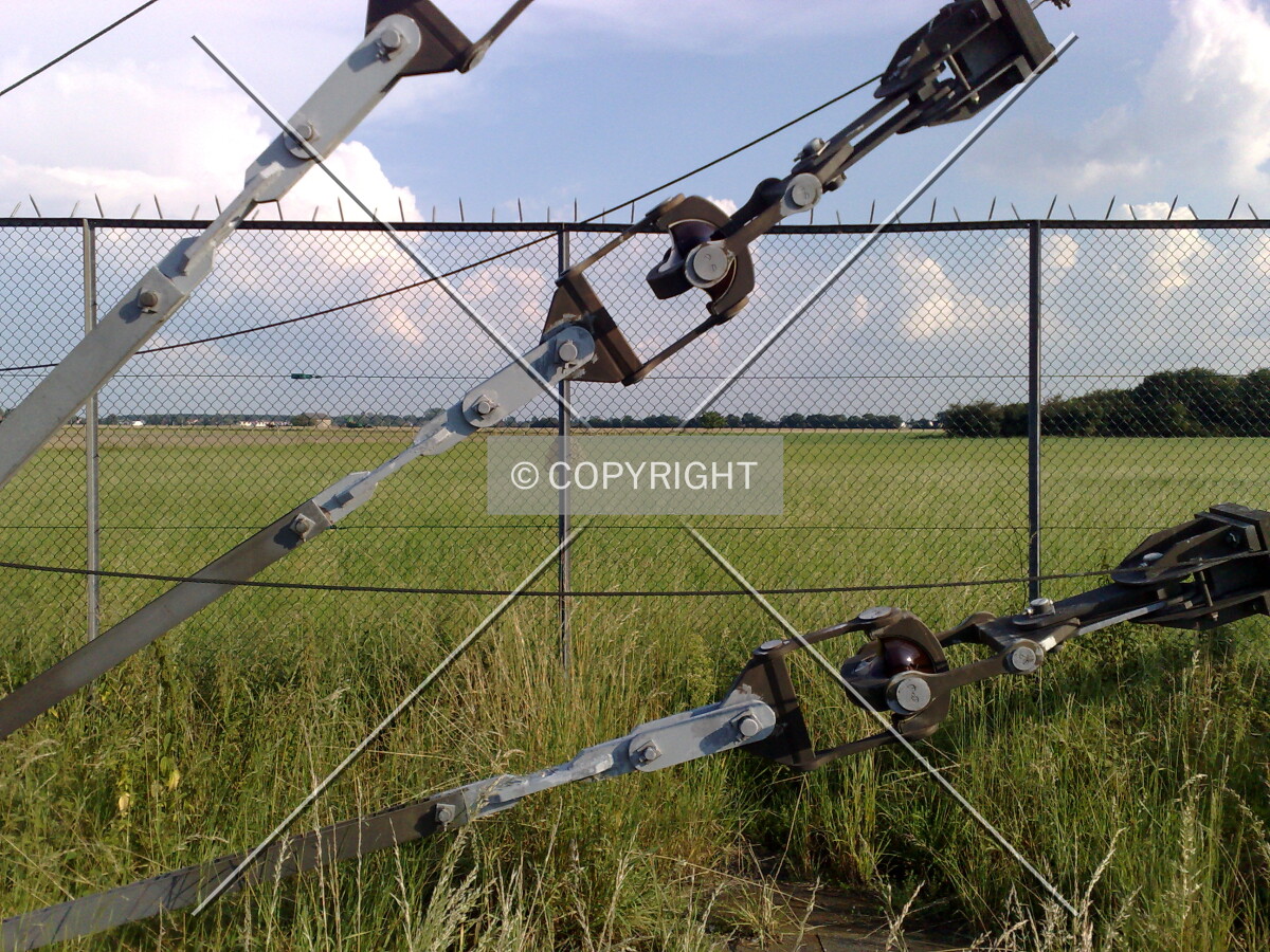 Detail of the guy wires