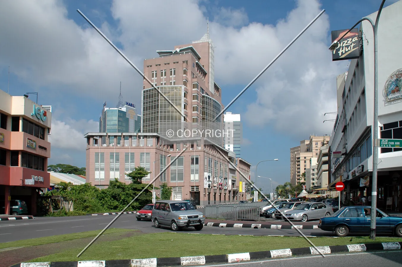 View along Jalan Tunku Abdul Rahman