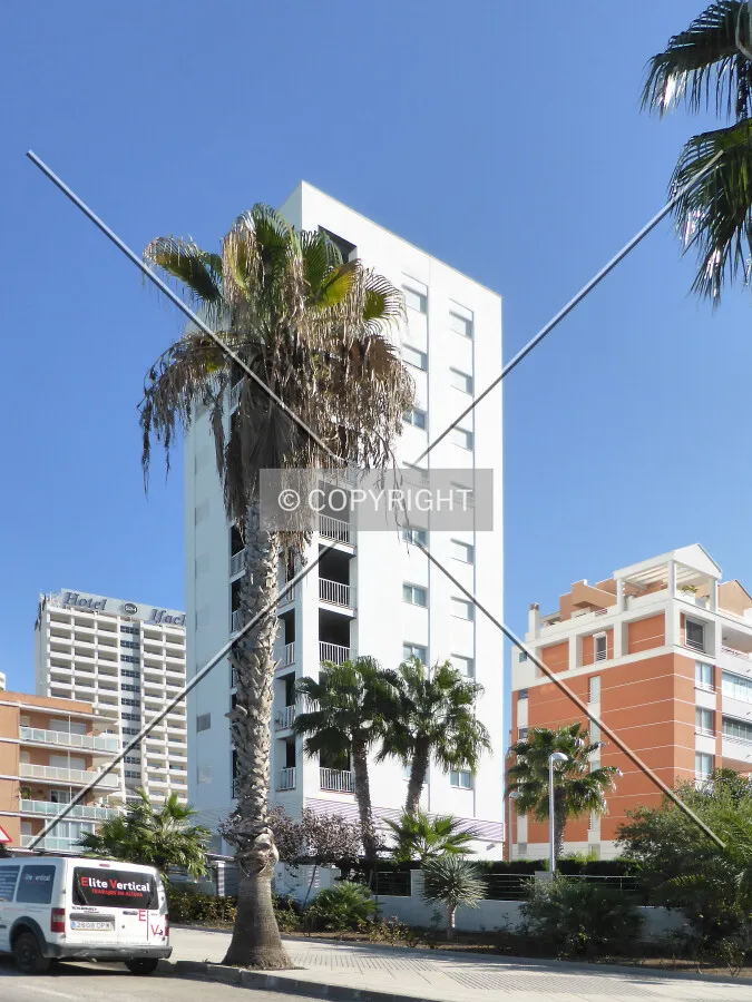 Photo 360-475-031