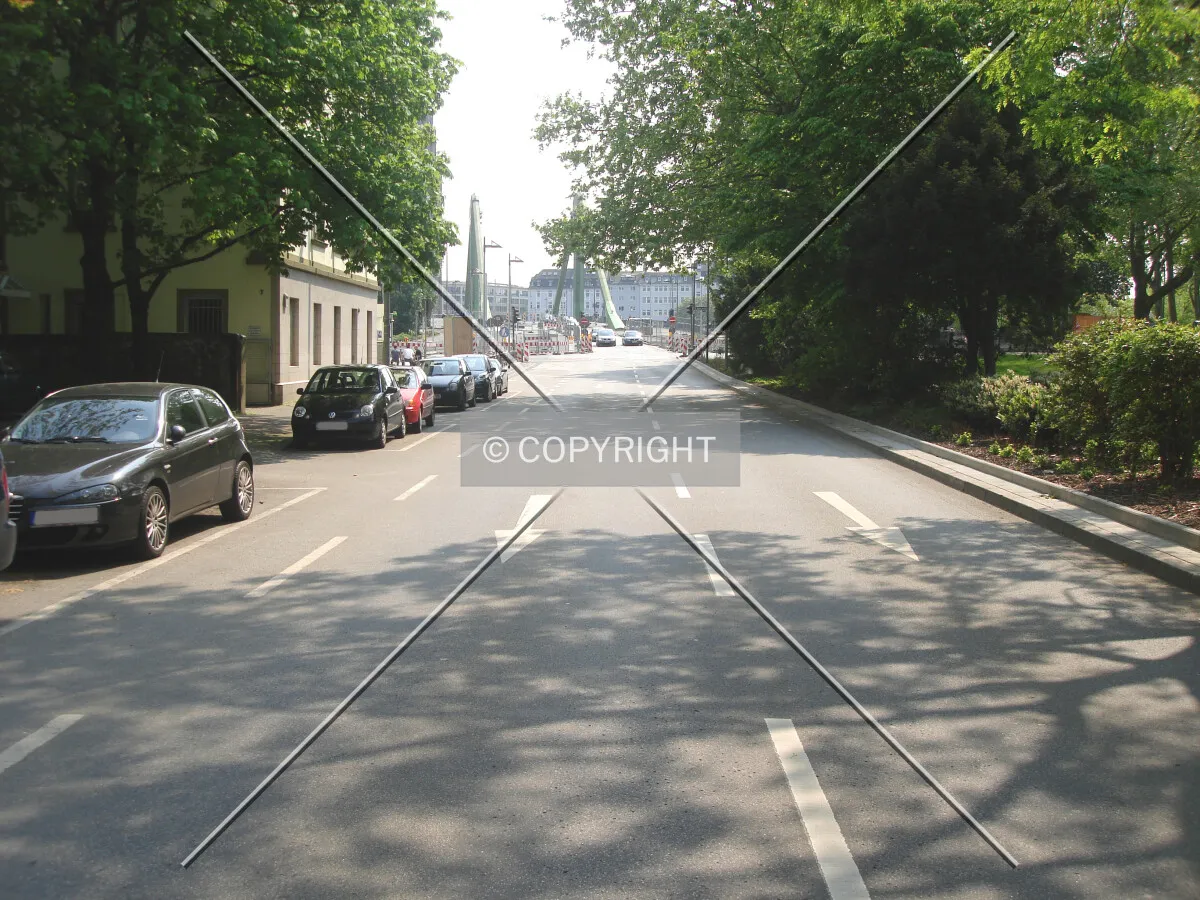 Photo 360-482-109