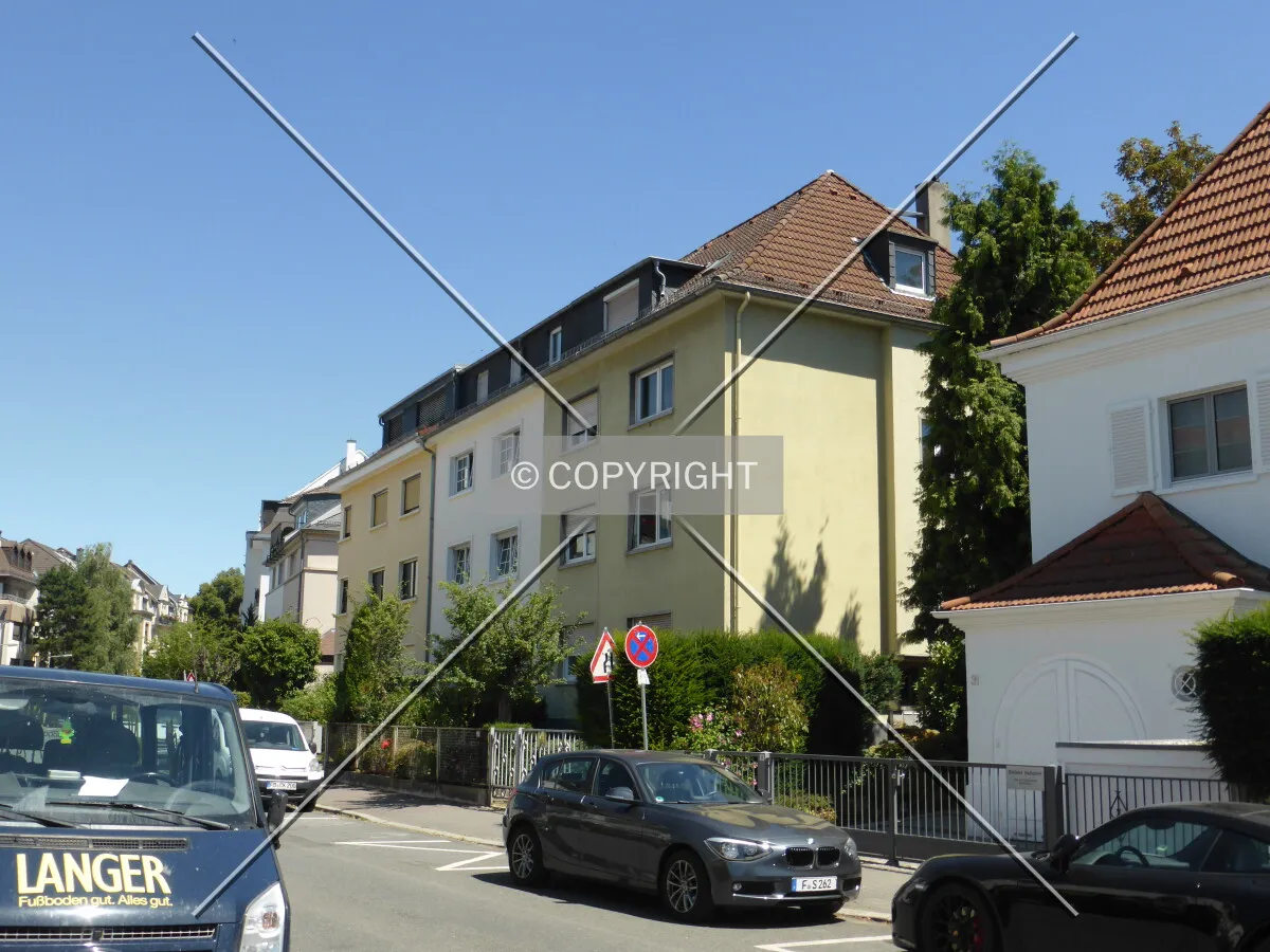 Photo 360-692-889