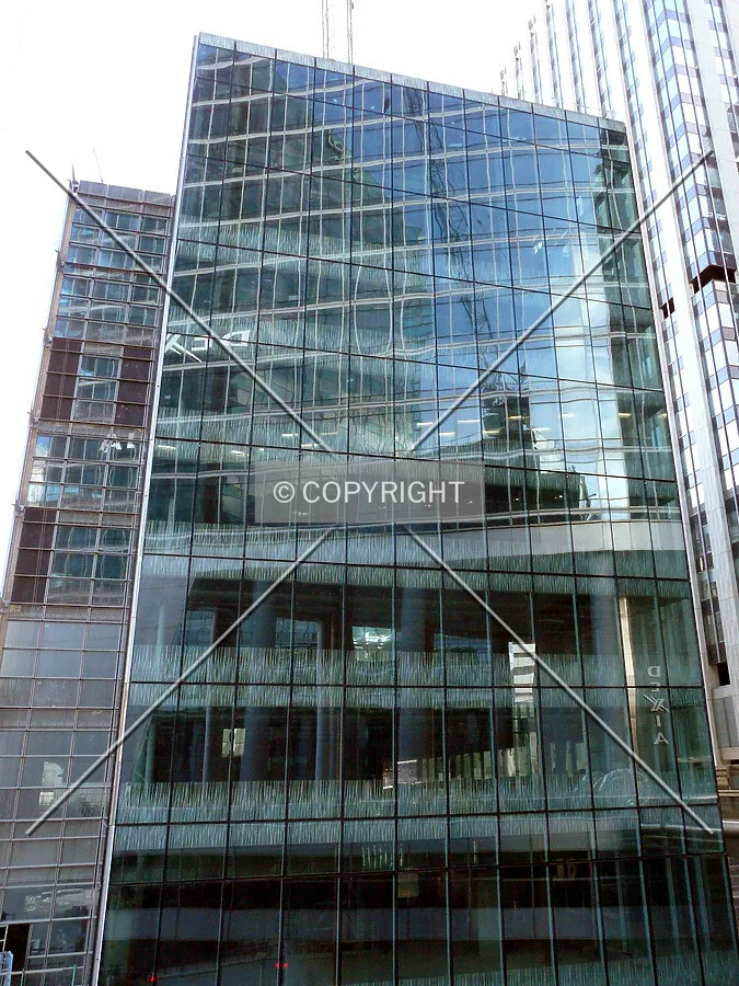 Northeast side showing Tour Dexia reflections