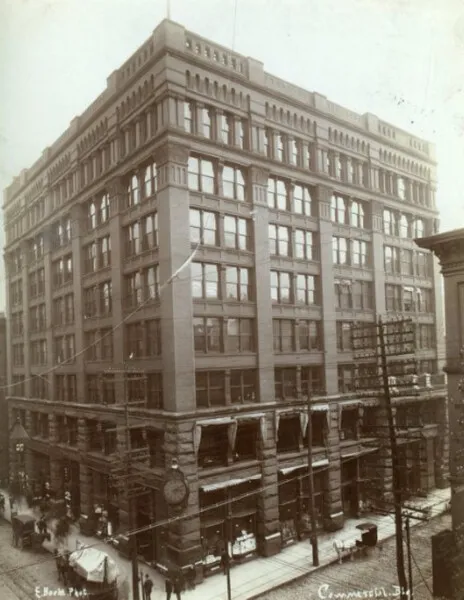 Photo 361-733-979
