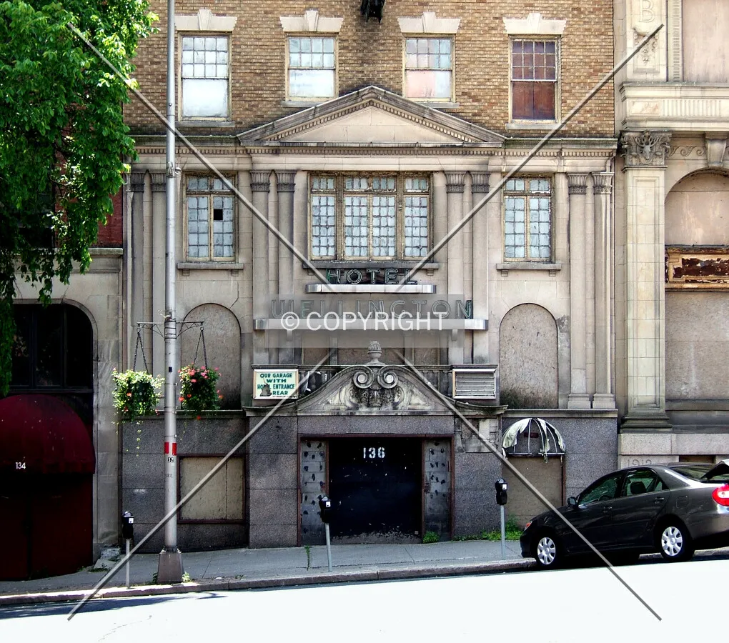 Main entrance on State Street