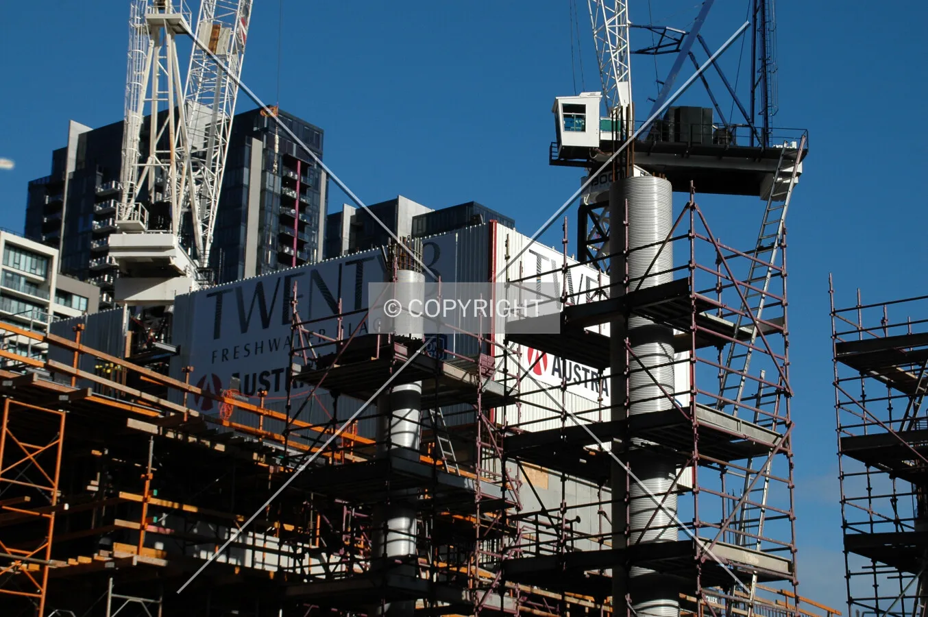 Top of the lift core