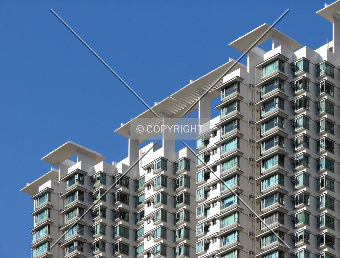 Roof feature