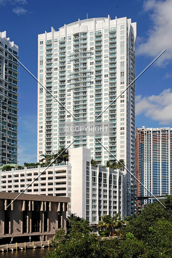 View from the east atop the Brickell Avenue Bridge