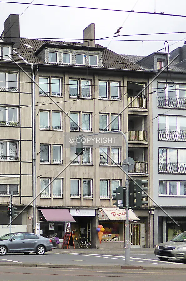 Photo 367-116-456