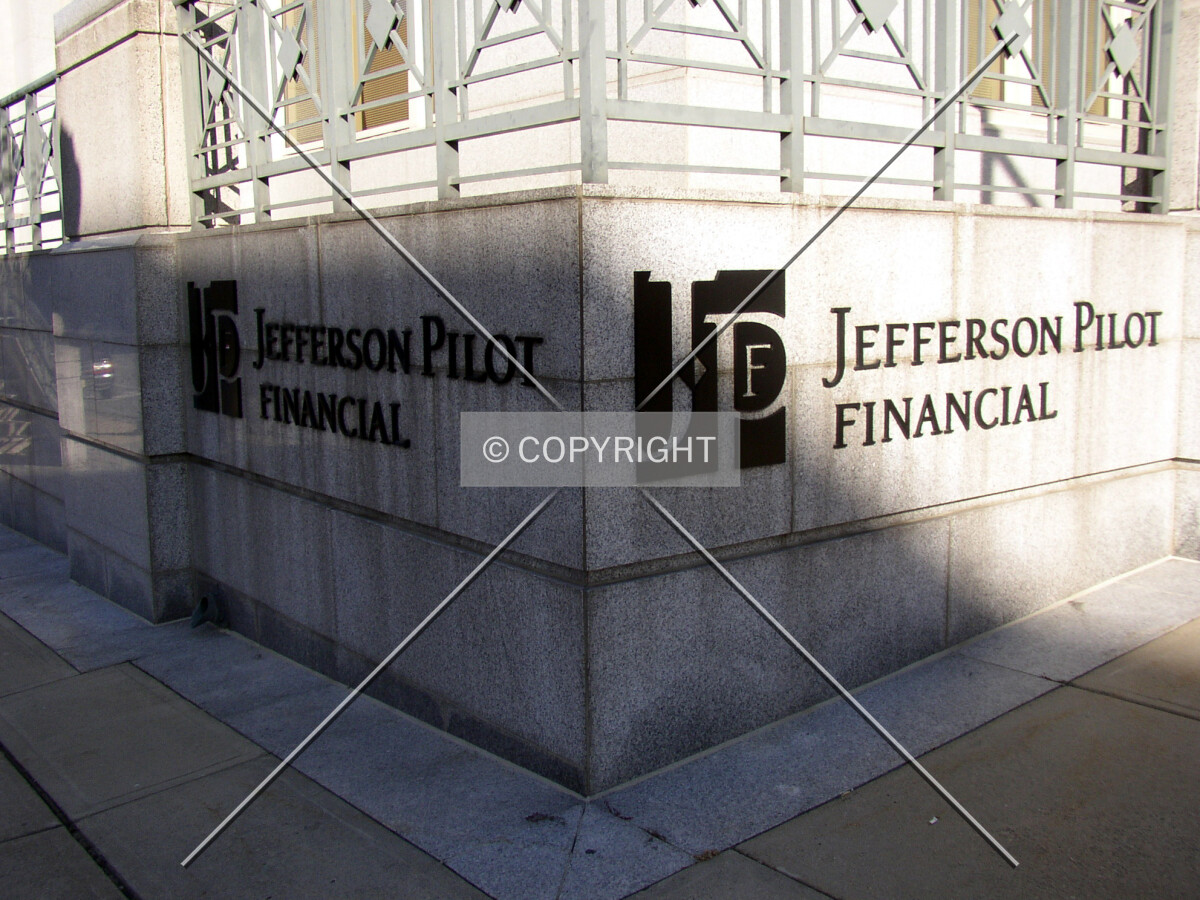 Signage on the corner of Greene and Market Streets