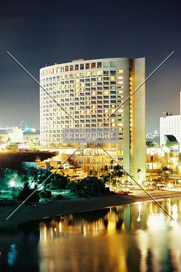 Evening exposure on Tumon Bay