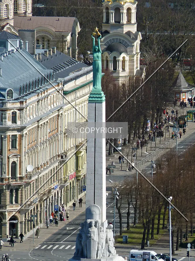 Freedom monument