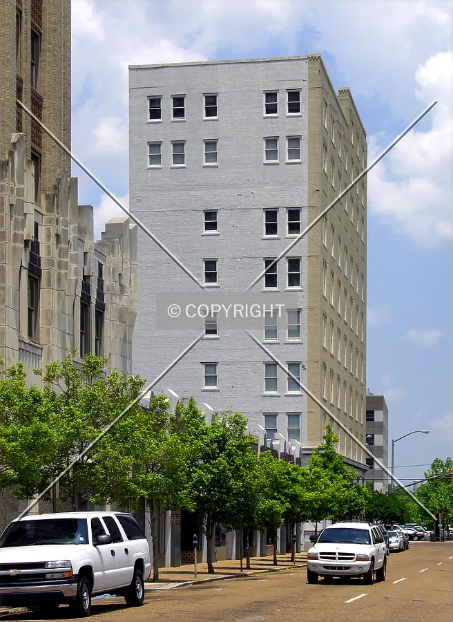 From South Roach Street to the south