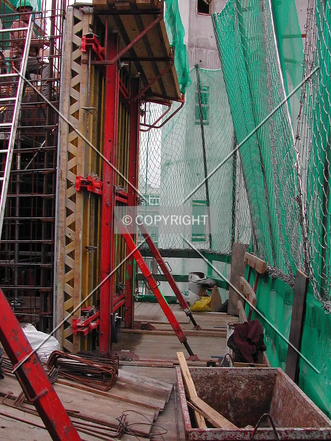 Close view of the formwork on top of a concrete core