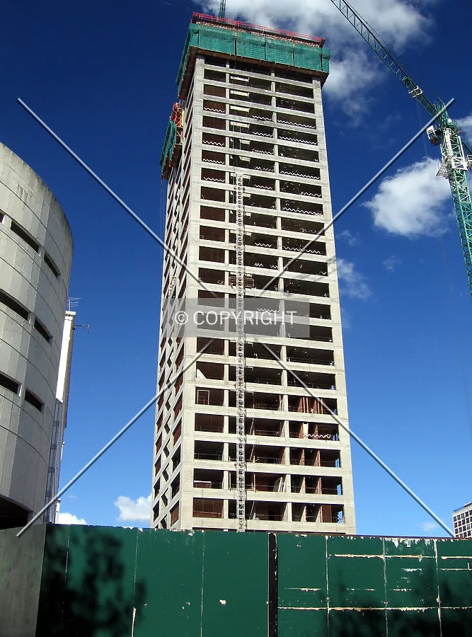 Photo 369-769-684
