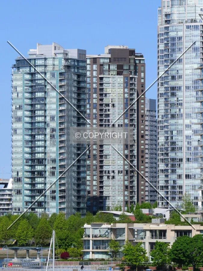 At center, view from the Cambie Bridge over False Creek