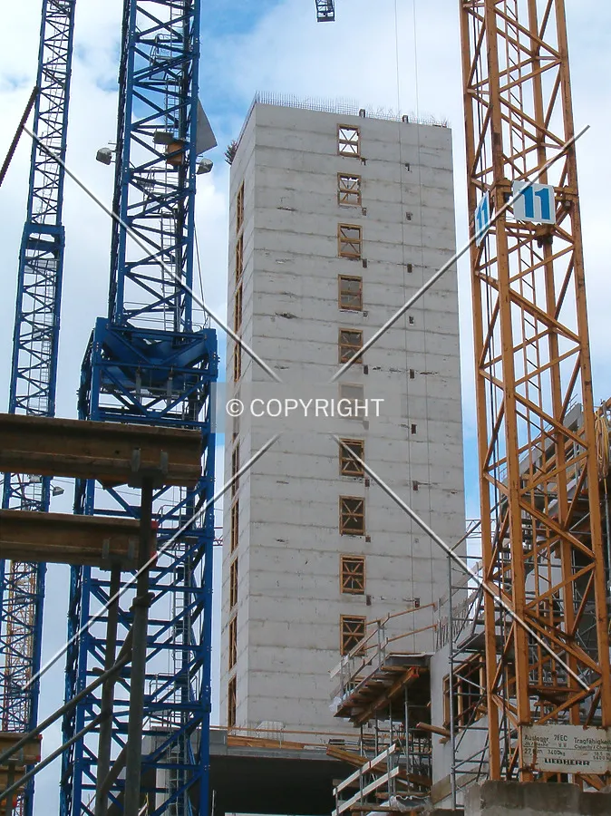 Elevator shaft seen from Copernicuslaan