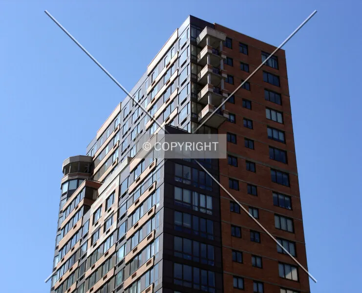 Photo 371-041-693