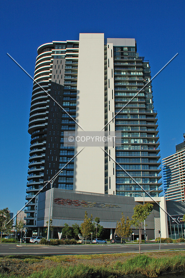 Looking up from Lorimer Street